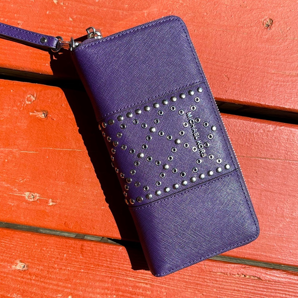 Michael Kors purple wristlet wallet